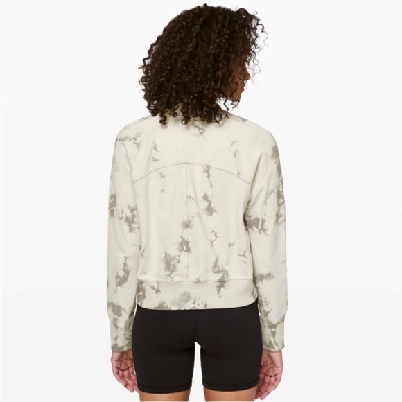 EUC (worn once) Lululemon 'Ready to Roll' Crew - Picture 5 of 13